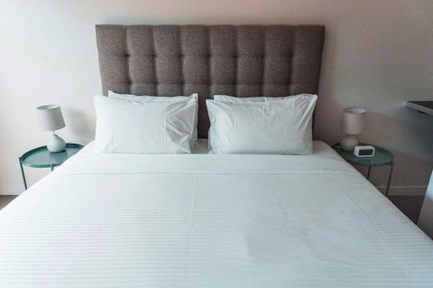 The Apollo - Kalgoorlie Accommodation 6