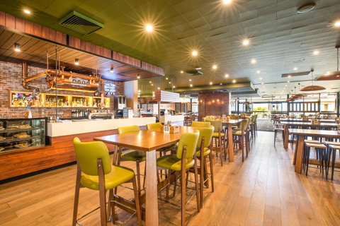 Nightcap At Sandringham Hotel - Kalgoorlie Accommodation 5