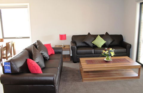 Atarhi Villas - Melbourne - Kalgoorlie Accommodation 1