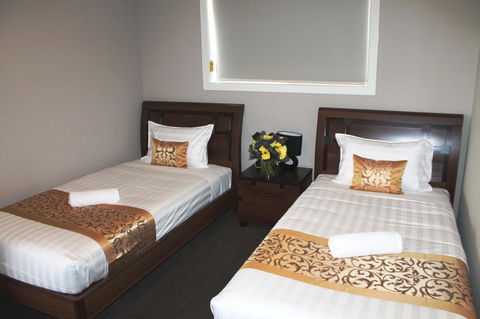 Atarhi Villas - Melbourne - Kalgoorlie Accommodation 7