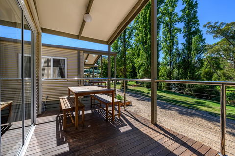Bright Riverside Holiday Park - Kalgoorlie Accommodation 5