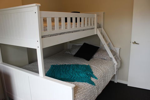 Kookas Retreat - Kalgoorlie Accommodation 11