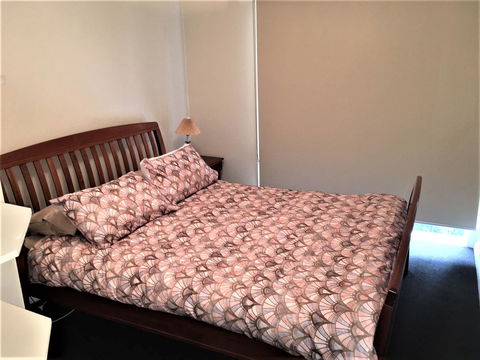 Kookas Retreat - Kalgoorlie Accommodation 9