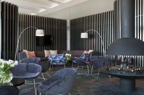 Crown Metropol Melbourne - Kalgoorlie Accommodation 9