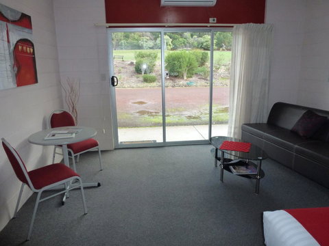 The Grampians Motel - Kalgoorlie Accommodation 33