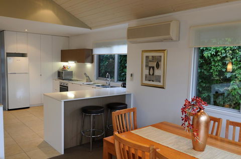 The Victoria Apartments - Kalgoorlie Accommodation 7