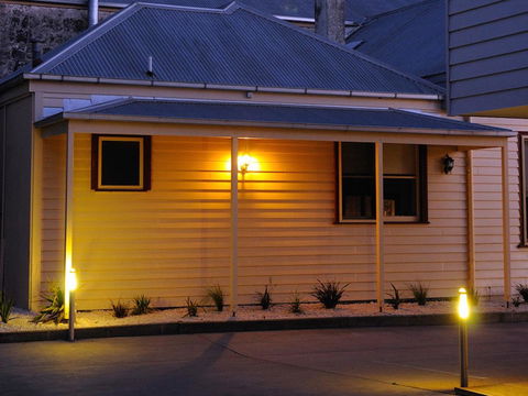 The Victoria Apartments - Kalgoorlie Accommodation 23