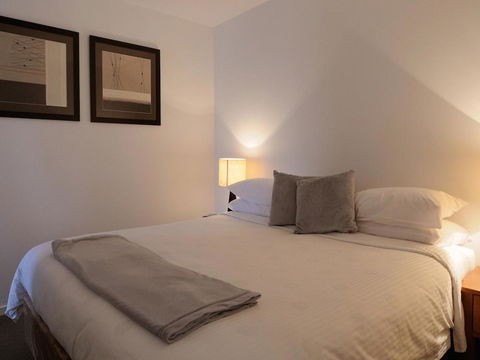 The Victoria Apartments - Kalgoorlie Accommodation 34