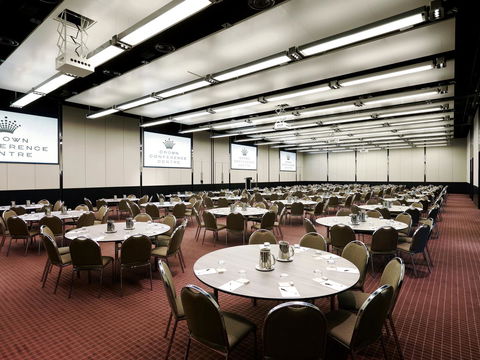Crown Promenade Melbourne - Kalgoorlie Accommodation 17