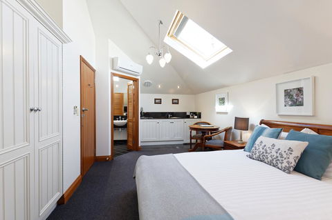 54 On Bank - Kalgoorlie Accommodation 18