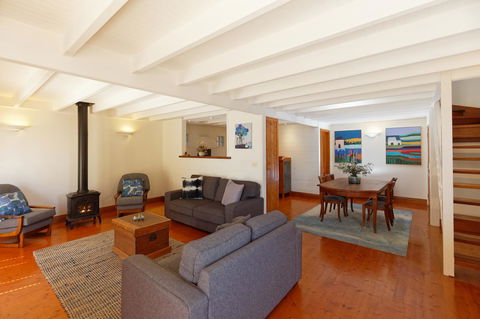 54 On Bank - Kalgoorlie Accommodation 3