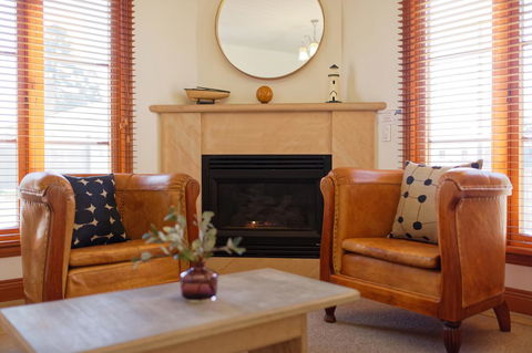 54 On Bank - Kalgoorlie Accommodation 16