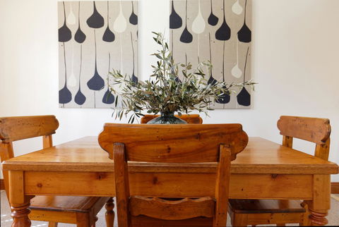 54 On Bank - Kalgoorlie Accommodation 26