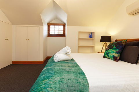 54 On Bank - Kalgoorlie Accommodation 40