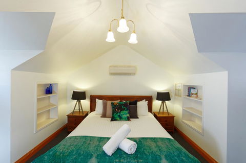 54 On Bank - Kalgoorlie Accommodation 39