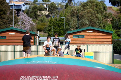 Tasman Holiday Parks - Geelong - Kalgoorlie Accommodation 4