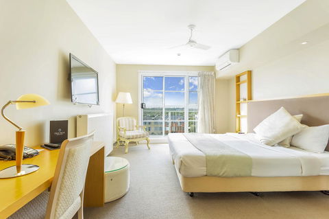Deep Blue Hotel & Hot Springs - Kalgoorlie Accommodation 41