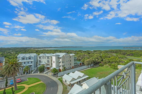 Deep Blue Hotel & Hot Springs - Kalgoorlie Accommodation 28