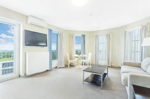 Deep Blue Hotel & Hot Springs - Kalgoorlie Accommodation 29