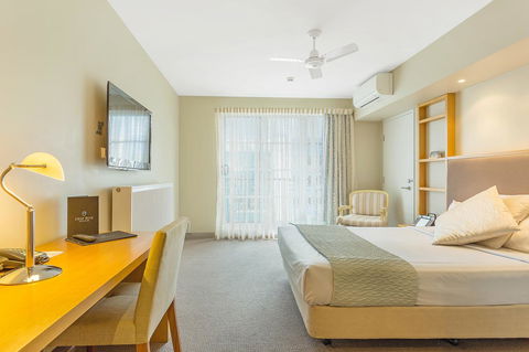 Deep Blue Hotel & Hot Springs - Kalgoorlie Accommodation 27