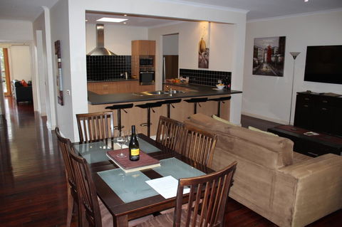 Yering Gorge Cottages - Kalgoorlie Accommodation 17