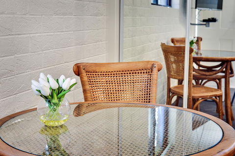 Allambi Holiday Apartments - Kalgoorlie Accommodation 26