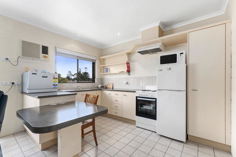Allambi Holiday Apartments - Kalgoorlie Accommodation 2