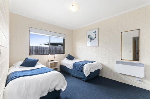 Allambi Holiday Apartments - Kalgoorlie Accommodation 11