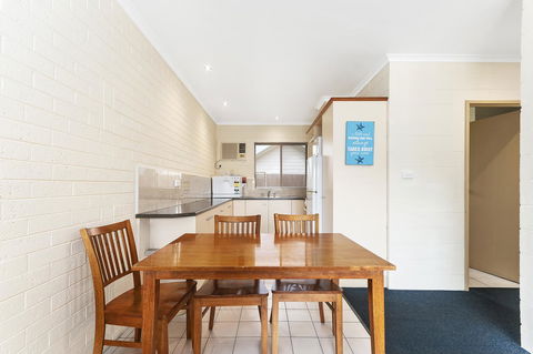 Allambi Holiday Apartments - Kalgoorlie Accommodation 1