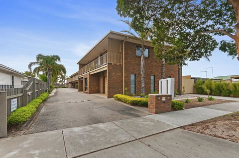 Allambi Holiday Apartments - Kalgoorlie Accommodation 8
