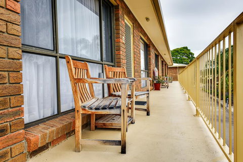 Allambi Holiday Apartments - Kalgoorlie Accommodation 21