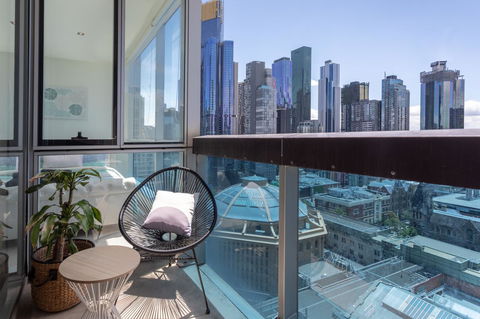 La Maison - Great View, Free Parking, Pool, Gym, Perfectly Located 2BR Apartment - Kalgoorlie Accommodation 17