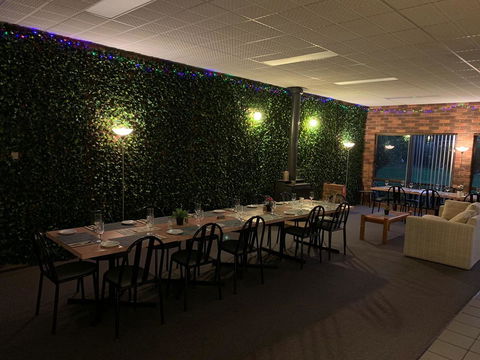 Mountain Creek Motel Bar & Restaurant - Kalgoorlie Accommodation 13