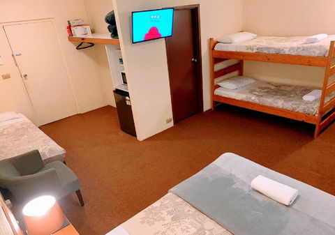 Mountain Creek Motel Bar & Restaurant - Kalgoorlie Accommodation 6