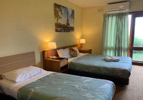 Mountain Creek Motel Bar & Restaurant - Kalgoorlie Accommodation 32