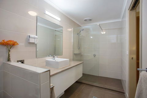 Comfort Inn Warrnambool International - Kalgoorlie Accommodation 12