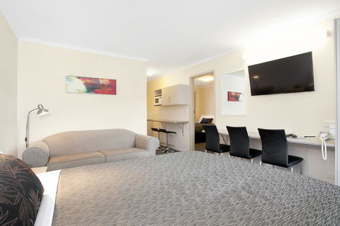 Comfort Inn Warrnambool International - Kalgoorlie Accommodation 26