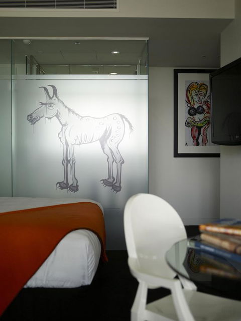 The Cullen Melbourne - Art Series - Kalgoorlie Accommodation 9