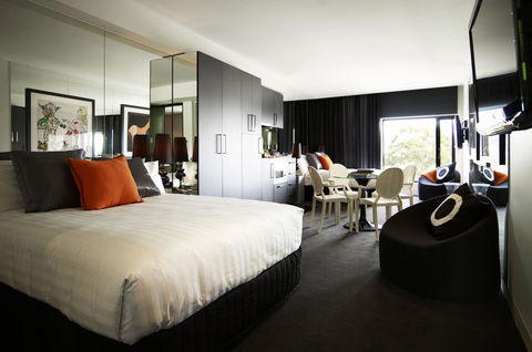 The Cullen Melbourne - Art Series - Kalgoorlie Accommodation 16