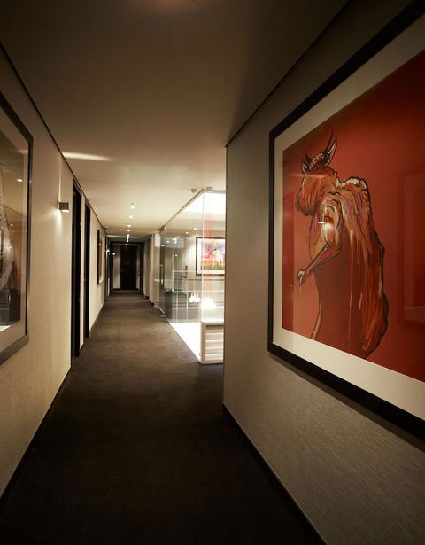 The Cullen Melbourne - Art Series - Kalgoorlie Accommodation 33