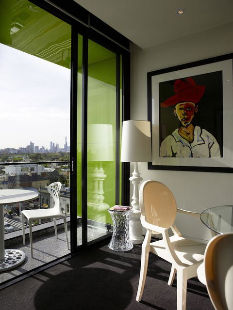 The Cullen Melbourne - Art Series - Kalgoorlie Accommodation 5