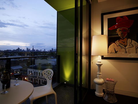 The Cullen Melbourne - Art Series - Kalgoorlie Accommodation 14