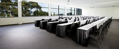 Crowne Plaza Melbourne Carlton, An IHG Hotel - Kalgoorlie Accommodation 39