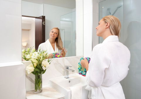 Crowne Plaza Melbourne Carlton, An IHG Hotel - Kalgoorlie Accommodation 36