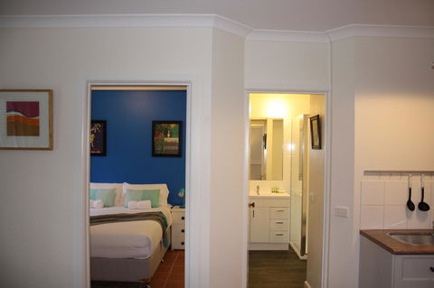 Merrimeet Cottages - Kalgoorlie Accommodation 14