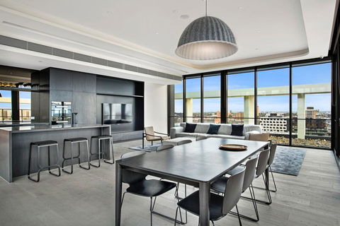 The Eminence Apartments By CLLIX - Kalgoorlie Accommodation 2