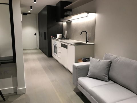 The Eminence Apartments By CLLIX - Kalgoorlie Accommodation 22