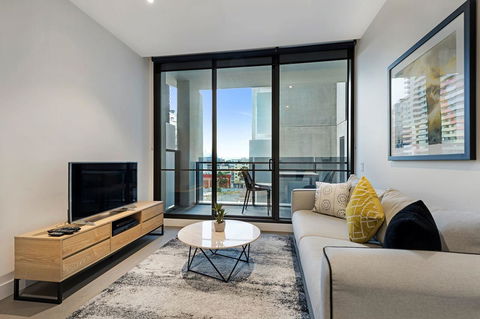 The Eminence Apartments By CLLIX - Kalgoorlie Accommodation 9