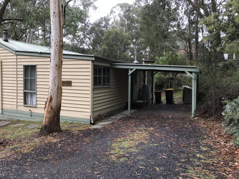 Day Dream Cottage - Kalgoorlie Accommodation 24