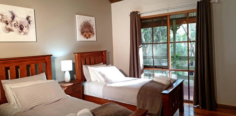 Day Dream Cottage - Kalgoorlie Accommodation 7